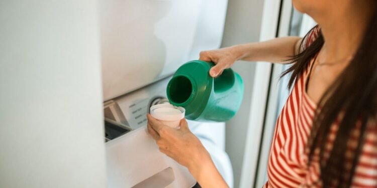 Waschmittelrückstände auf der Wäsche: Ursachen, Lösungen und Vorbeugung