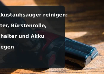 Bodendüse eines Akkustaubsaugers; Titel: Akkustaubsauger reinigen: Filter, Bürstenrolle, Behälter und Akku pflegen